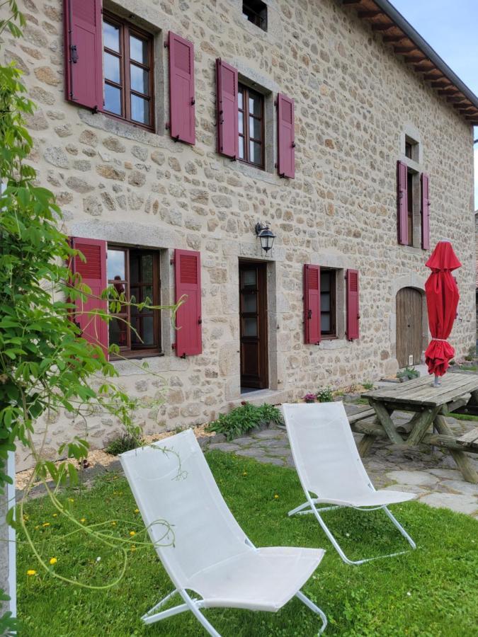 Se Reconnecter A La Nature Au Gite 3 Etoiles De Montager A Saint Andre De Chalencon Exteriér fotografie
