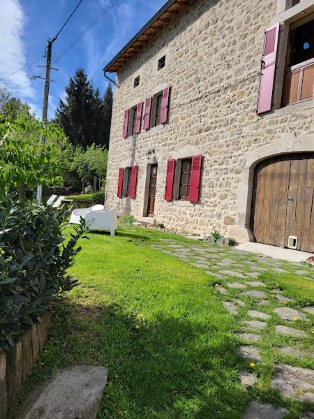 Se Reconnecter A La Nature Au Gite 3 Etoiles De Montager A Saint Andre De Chalencon Exteriér fotografie